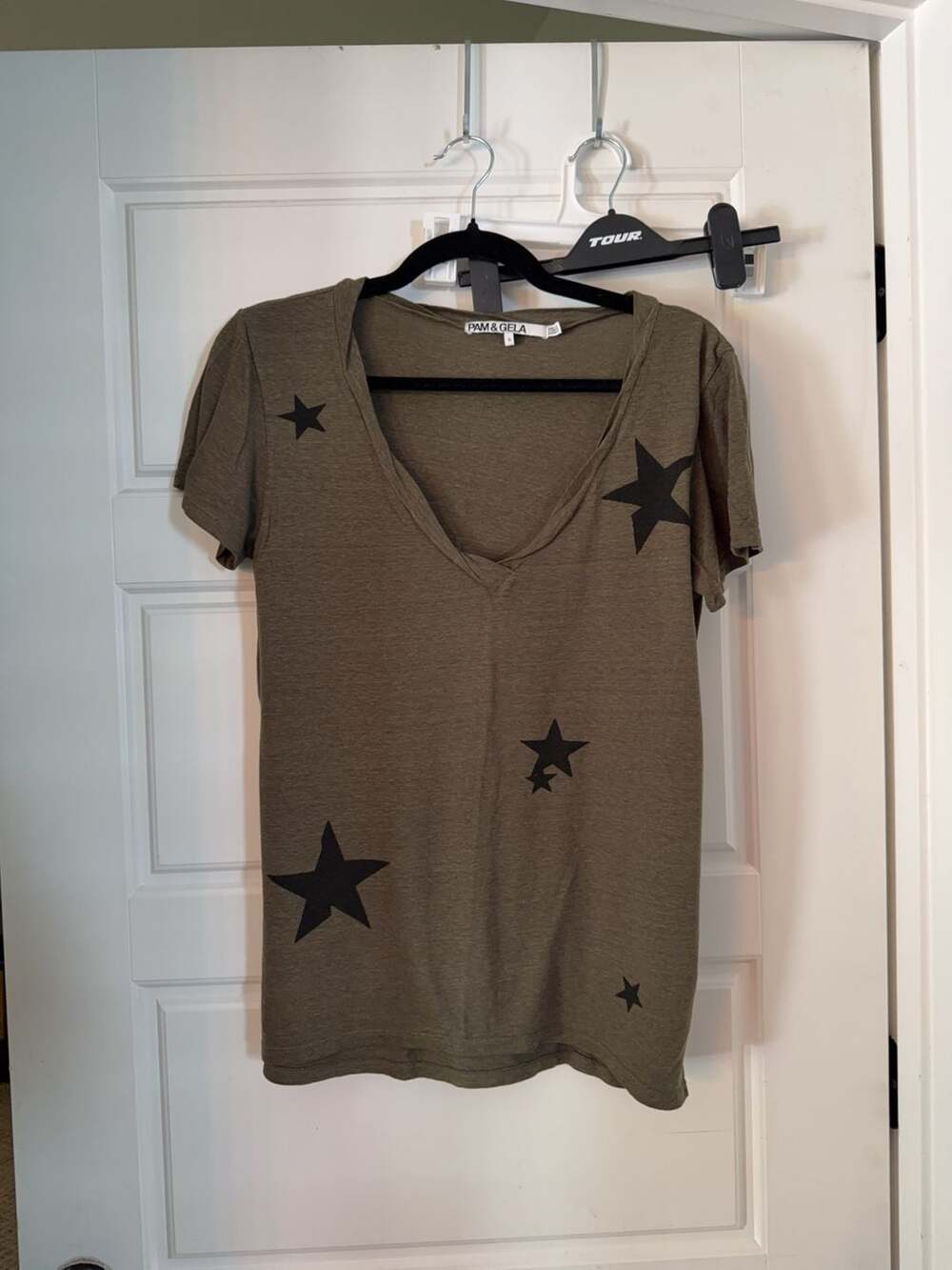 Pam & Gela Olive Green Star Print V-Neck T-Shirt Size S